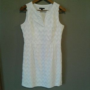 TOMMY HILFIGER White Sleeveless Split Neck Dress